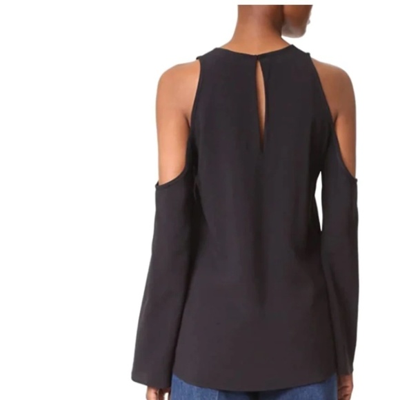 Theory Cutout Sarver top open shoulders size M - Picture 2 of 8